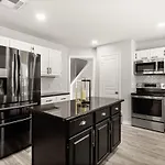 Pool Oasis Central 5 Bedrooms Game Room Horn